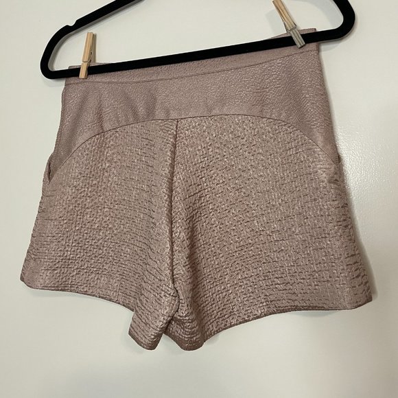 Teatum Jones Quilted Short - Picture 6 of 6